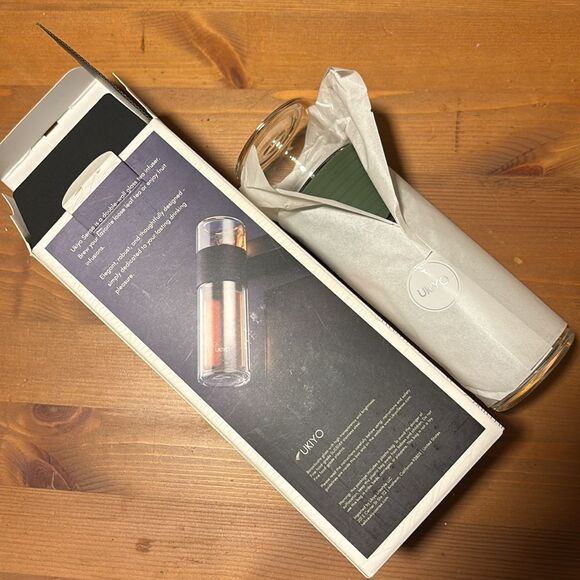 Ukiyo Sense Premium Double-Wall
Glass Tea & Fruit Infuser Bottle in green / NIB - Picture 4 of 5